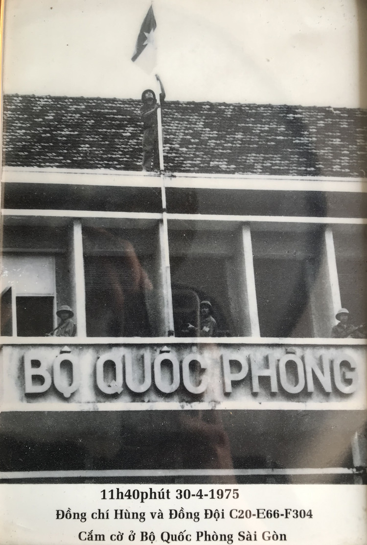 Ky uc thang Tu lich su cua hai nguoi linh tien vao Sai Gon-Hinh-3