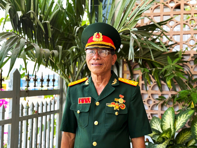 Ky uc thang Tu lich su cua hai nguoi linh tien vao Sai Gon-Hinh-2