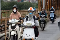 Thời tiết miền Bắc rét đậm, nguy cơ băng giá vùng núi cao