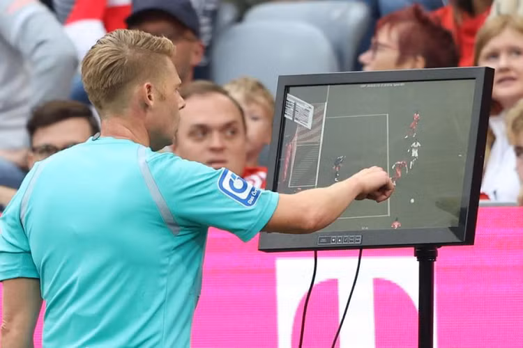 Mổ xẻ loạt công nghệ mang tính cách mạng với bóng đá - Hình 12 Mo xe loat cong nghe mang tinh cach mang voi bong da-Hinh-12