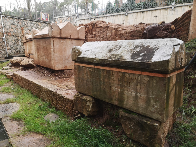 Tim thay quan tai da nghin nam chua bi mat “nguoi bao ve hoang de