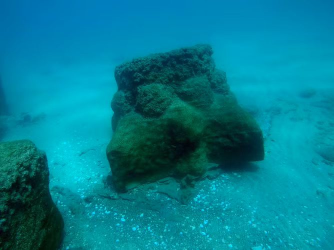 Sau bao, tau ma 1.800 tuoi nang triu kho bau bat ngo hien hinh-Hinh-4