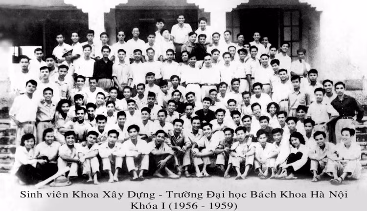 Co GS Nguyen Huu Chi: Dong song lang le dap boi tri thuc
