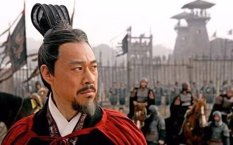 Dao gieng dung trung kho vang 102 kg, chuyen gia lap tuc vao cuoc-Hinh-4