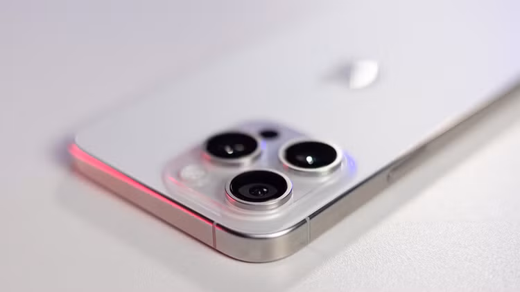 Lo camera cuc xin xo duoc nang cap tren iPhone 16 Pro Max