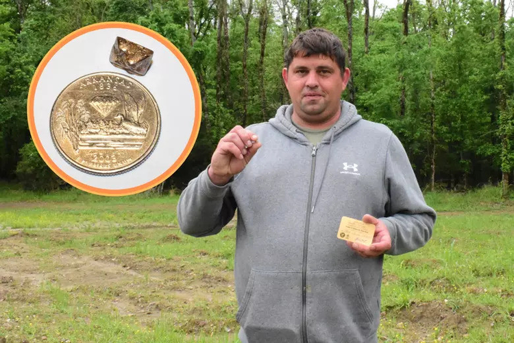 Di dao cong vien, vo tinh vo duoc vien kim cuong sieu khung