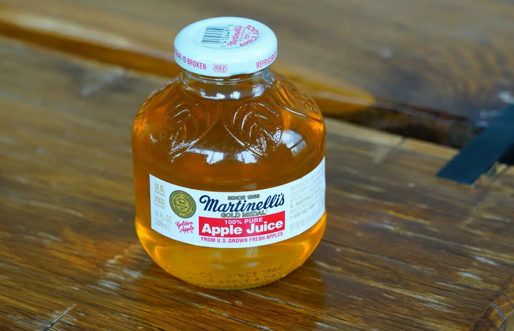 Nuoc tao Martinelli’s bi thu hoi tai 28 bang cua My