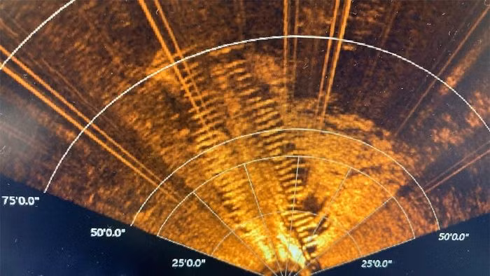 Di cau ca, dung trung vat the la chua bi mat gay choang-Hinh-2