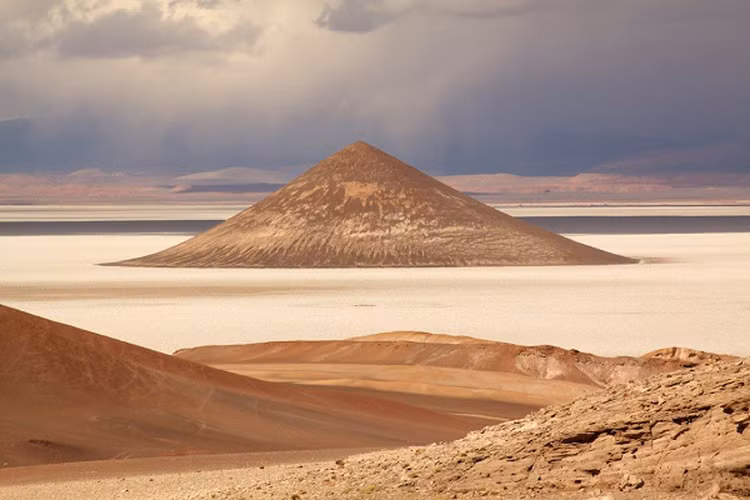 Chan dong nhung diem den ua thich nhat cua UFO tren Trai Dat-Hinh-4
