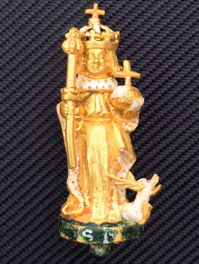 Do kim loai, vo tinh dung trung bau vat hang chuc ty dong-Hinh-2