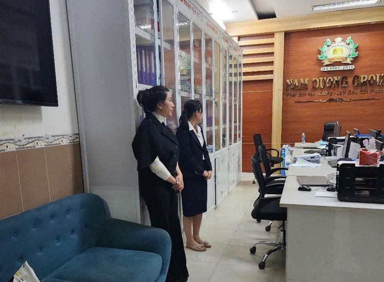 Thông tin mới vụ sản xuất phân bón giả liên tỉnh Thong tin moi vu san xuat phan bon gia lien tinh