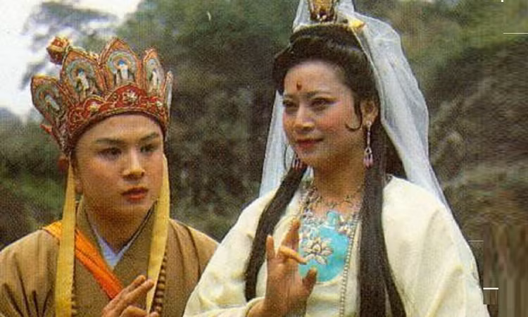 Ton Ngo Khong luon tim Bo Tat khi gap nan, ly do la gi?-Hinh-6