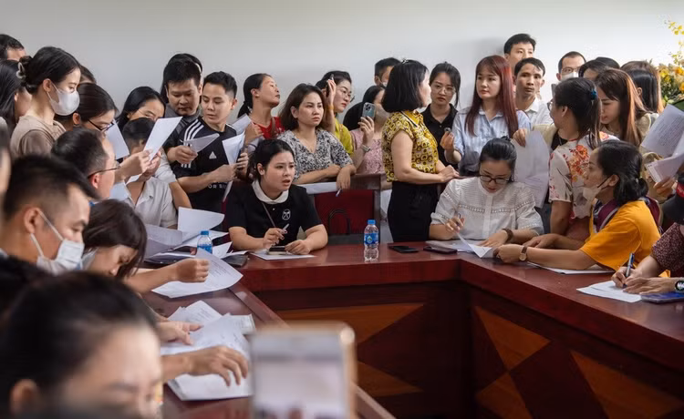 Vu phu huynh “quay” truong: Thong bao ket qua truoc 14h ngay 27/8