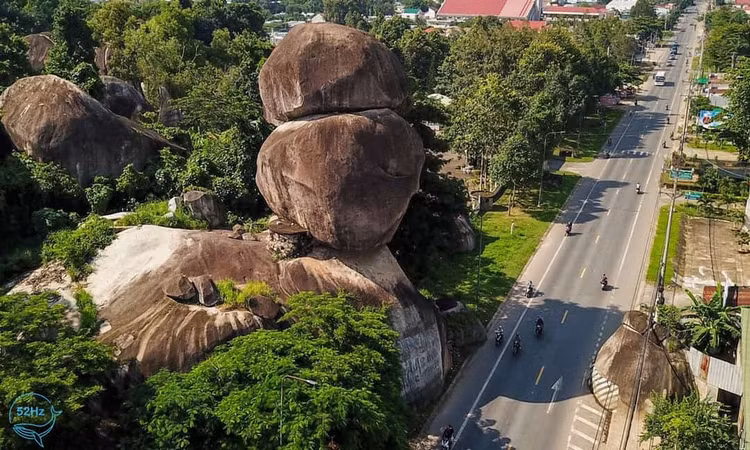 Top 4 tang da ky la, co ten goi thu vi nhat Viet Nam