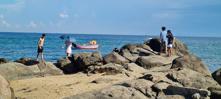 Me man thien duong song ao o Bai da Obama Da Nang-Hinh-3