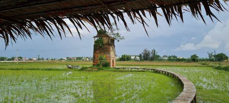 Check in lo gach cu bo hoang dep nhu phim-Hinh-14