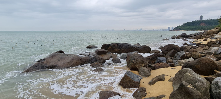 Check in bai bien hoang so tuyet dep duoi chan nui Son Tra-Hinh-4