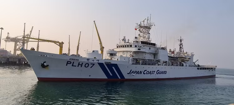 Can canh tau bao ve bo bien Nhat Ban den Da Nang