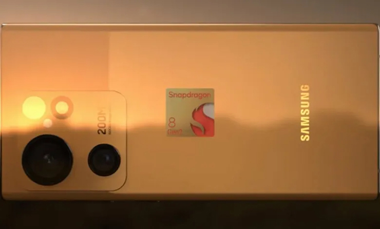 Theo đó, Samsung sẽ trang bị riêng cho Galaxy S24 chip Snapdragon 8 Gen 3, một &quot;vũ khí bí mật&quot; giúp vượt mặt iPhone 15 Pro từ đối thủ Apple.