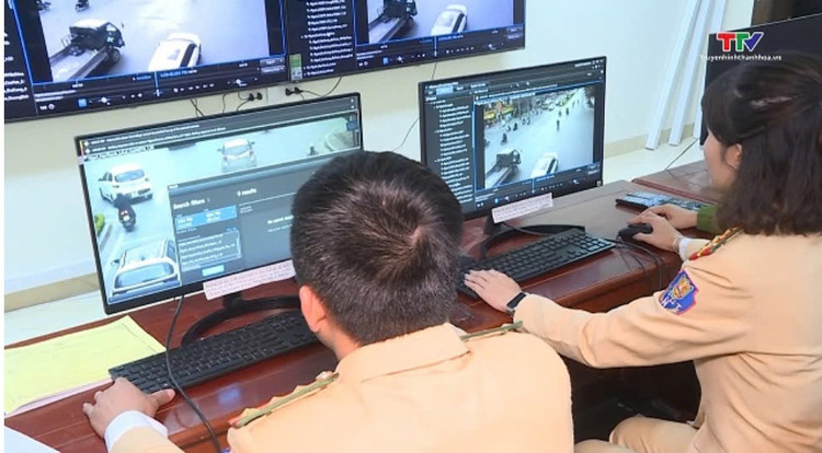 Thanh Hoa phat nguoi gan 30.000 truong hop vi pham giao thong