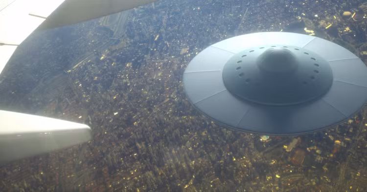 Rung dong vu cham tran UFO hinh “tic-tac” bay len tu Thai Binh Duong-Hinh-8