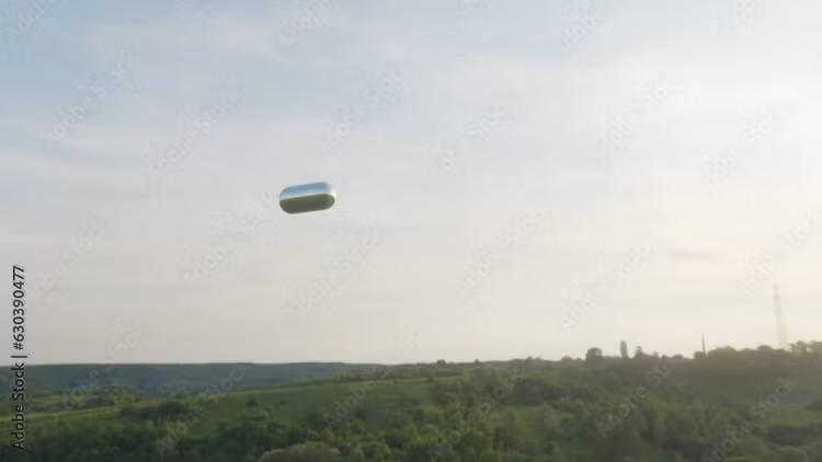 Rung dong vu cham tran UFO hinh “tic-tac” bay len tu Thai Binh Duong-Hinh-7