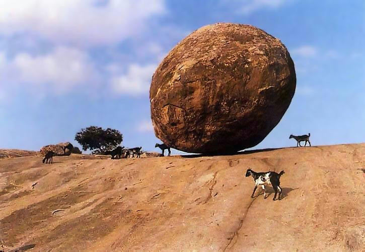 Sung sot “da cua Chua troi” 250 tan thang bang vinh cuu tren suon doi