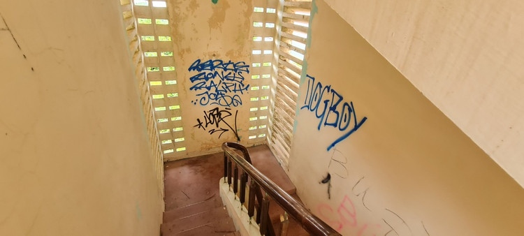 Bi an khach san bo hoang tren deo Hai Van-Hinh-6