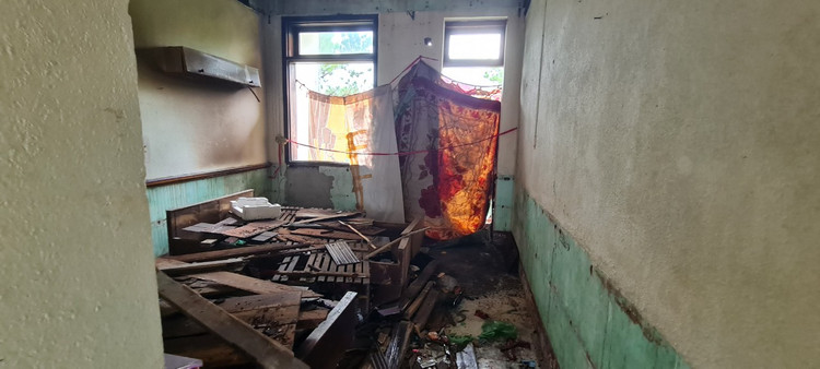 Bi an khach san bo hoang tren deo Hai Van-Hinh-8