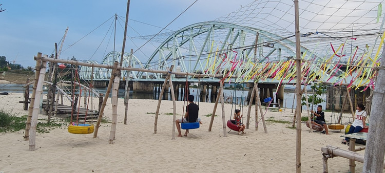 Cau Nam O - diem ngam hoang hon cuc hot duoi chan deo Hai Van-Hinh-6