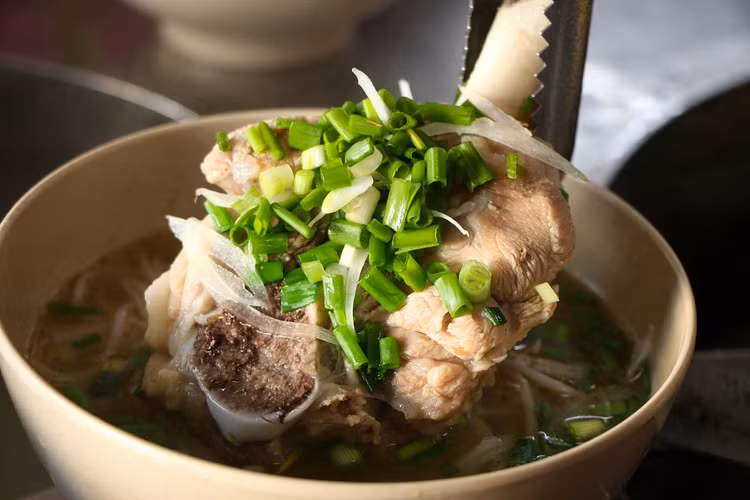 Bun chia - dac san nuc tieng cua Buon Ma Thuot-Hinh-5