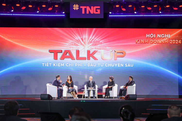 Doanh nghiep dau tu chuyen sau vao nen tang