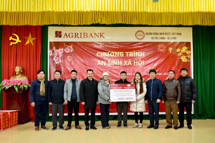 Agribank trien khai Chuong trinh chung tay vi nguoi ngheo, doi tuong chinh sach nhan dip Xuan Giap Thin-Hinh-4