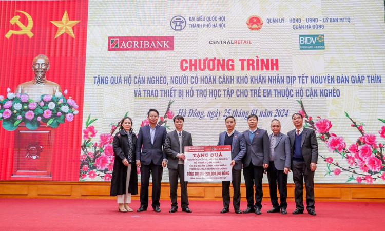Agribank trien khai Chuong trinh chung tay vi nguoi ngheo, doi tuong chinh sach nhan dip Xuan Giap Thin