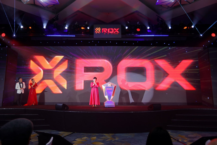 ROX Group trao tặng hơn 3.000 suất quà tết cho người nghèo - Hình 3 ROX Group trao tang hon 3.000 suat qua tet cho nguoi ngheo-Hinh-3