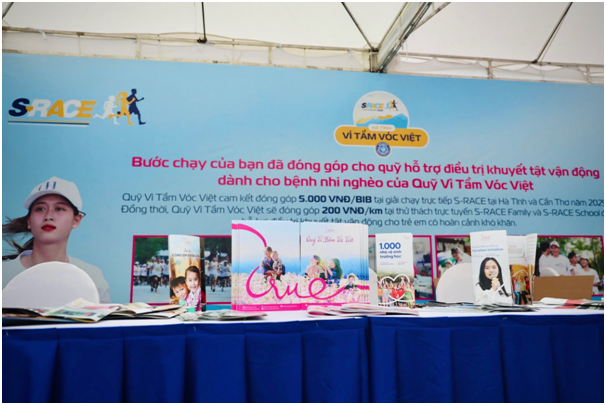 10.548 van dong vien chay vi tam voc Viet tai S-Race Ha Tinh-Hinh-2