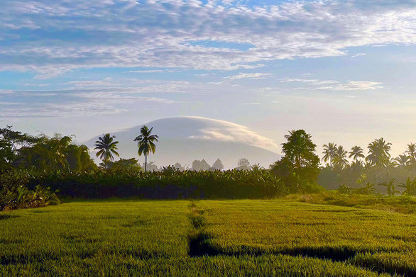 May dia bay tiep tuc “nao loan” o nui Chua Chan - Dong Nai-Hinh-11