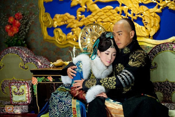 Chuyen tinh dep cua vi vua tha bo giang son chu khong bo my nhan-Hinh-4