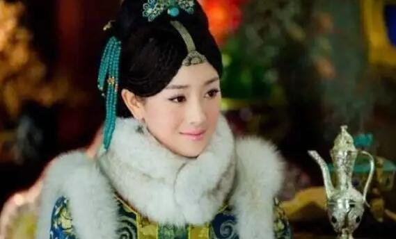 Chuyen tinh dep cua vi vua tha bo giang son chu khong bo my nhan-Hinh-6