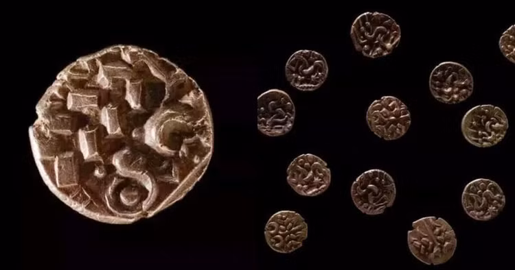 Phat hien kho bau sieu hiem 2.000 tuoi, chuyen gia mung ro suyt ngat-Hinh-7