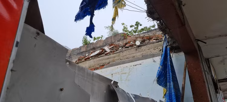 Đà Nẵng: Xót xa cảnh hoang tàn quanh “chảo lửa” Chi Lăng - Hình 13 Da Nang: Xot xa canh hoang tan quanh “chao lua” Chi Lang-Hinh-13