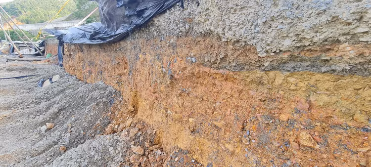 Da Nang: Toan canh tuyen duong tram ty vua tham nhua da nut gay-Hinh-11