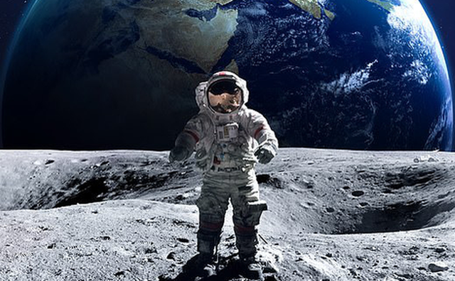 Tiet lo bat ngo ve mau cua phi hanh gia trong su menh NASA