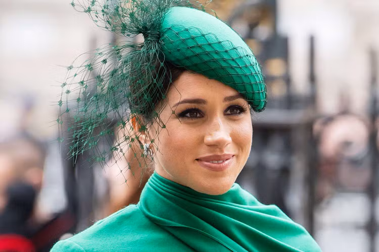 Tiên đoán “như thần” về tương lai của Meghen Markle ở Hoàng gia Anh - Hình 4 Tien doan “nhu than” ve tuong lai cua Meghen Markle o Hoang gia Anh-Hinh-4