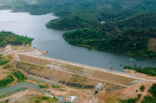 Bo Cong an dieu tra du an ho chua nuoc hon 4.400 ti