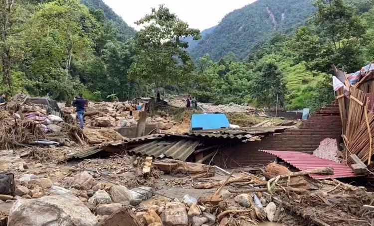 Nam 2024, nhung ky luc thien tai chua tung co o Viet Nam-Hinh-4