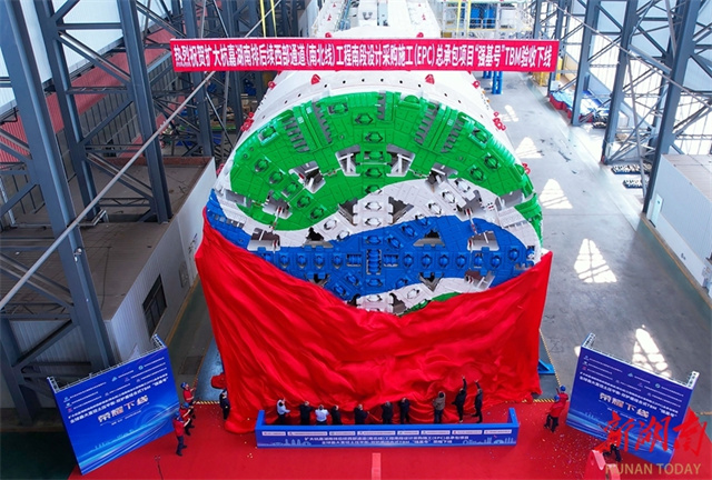 Lang gieng Viet Nam pha ky luc, khoe co may khong lo 3.500 tan-Hinh-6