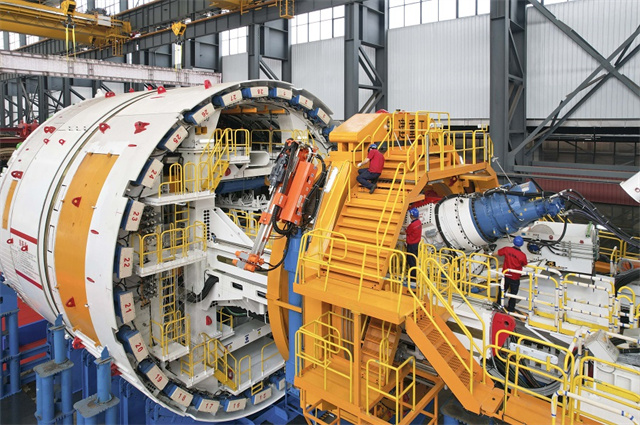 Lang gieng Viet Nam pha ky luc, khoe co may khong lo 3.500 tan-Hinh-7