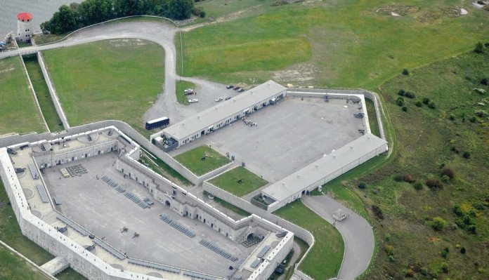 Bang chung cuc choang ve dau vet nguoi ngoai hanh tinh tren sao Hoa-Hinh-8