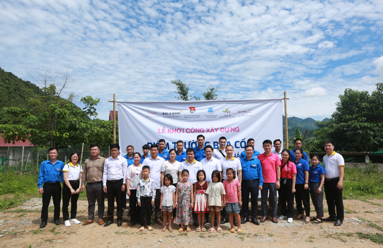 Doan thanh nien Ngan hang Bac A khoi cong xay dung diem truong moi cho hoc sinh Hoa Binh-Hinh-5